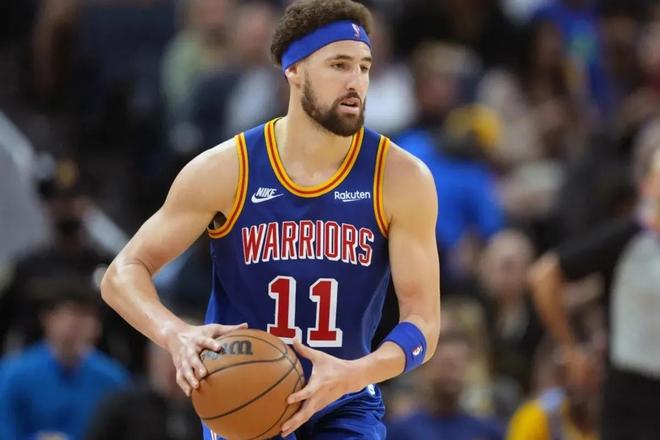 4球1助攻！25岁非洲天才边锋闪耀英超，超级香饽饽，3大豪门抢疯了